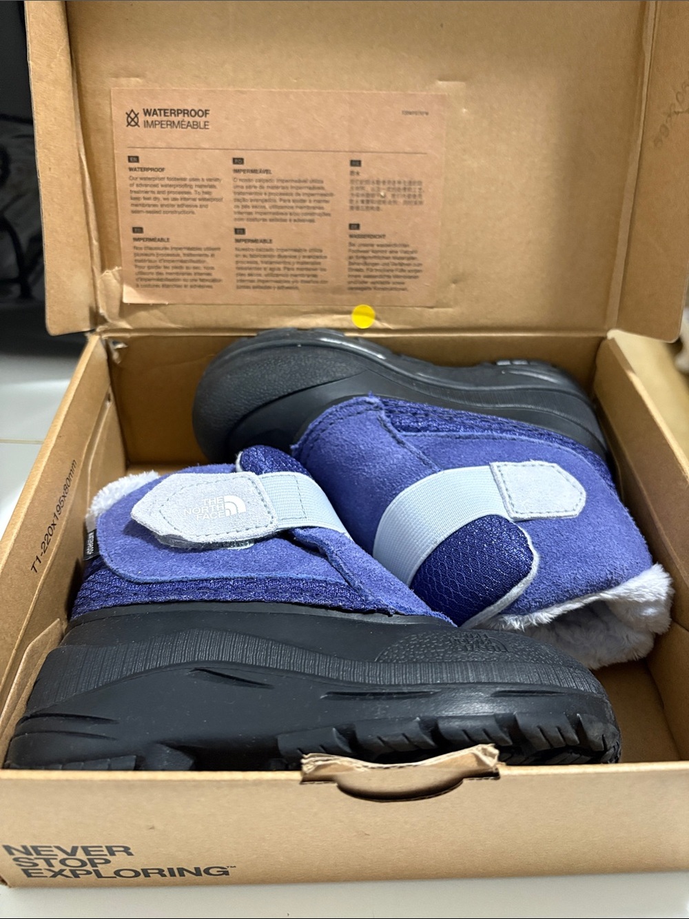 The North Face Kids Purple and Black Waterproof Winter Boots - Picture 2 of 2